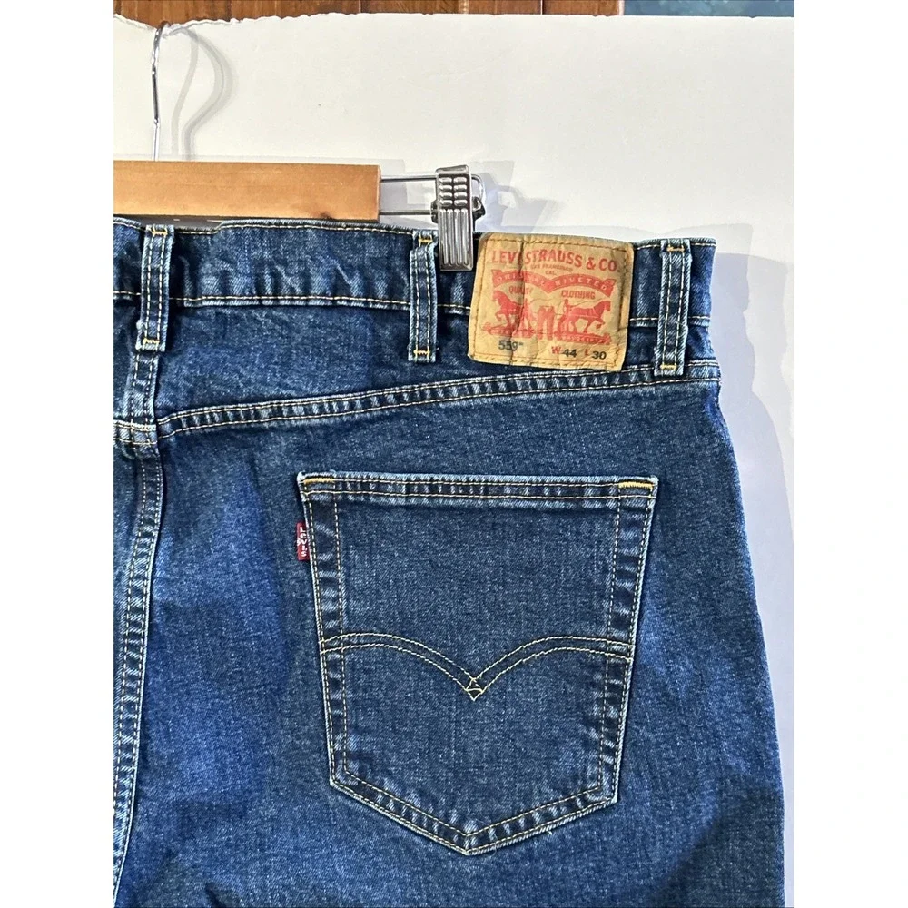Mens Levis Levi's 569 Blue Jeans Jorts Sz No Stains No Wear Sz‎ 44